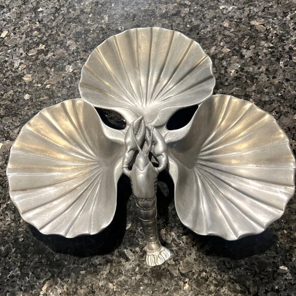 Vintage Silver Aluminum 3 Shell Lobster Platter - Picture 1 of 8